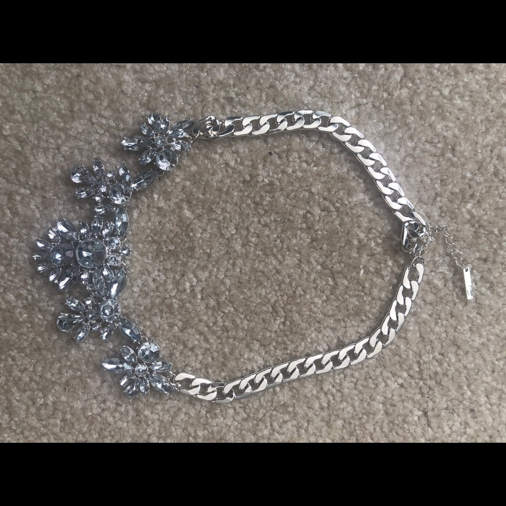 Statement necklace